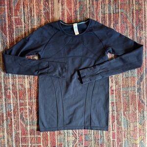 Ivivva (Lululemon) Girls’ Size 14 Long Sleeve Athletic Top